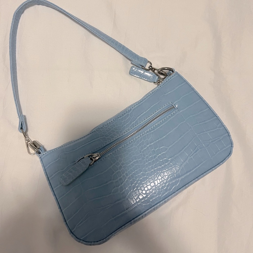 baby blue shoulder bag